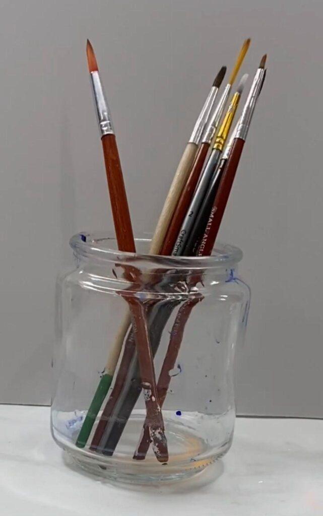how to store a paint brush