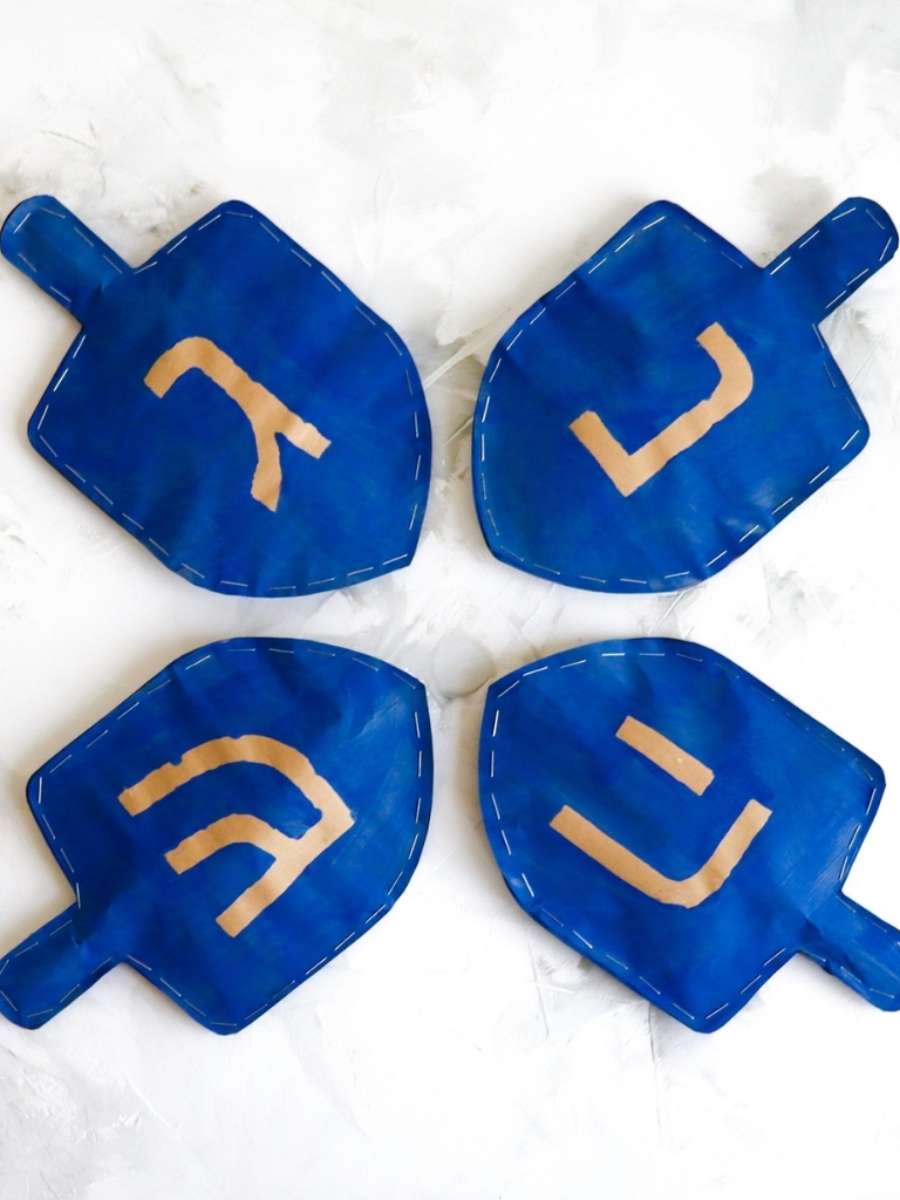 28 Judaica Crafts + DIY Jewish Gifts For Hanukkah